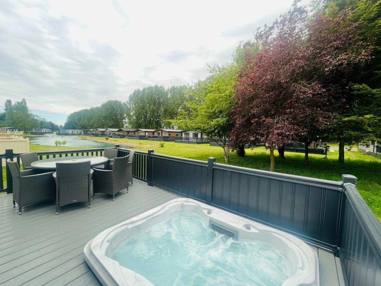 Country Cabin With Hot Tub York Dış mekan fotoğraf